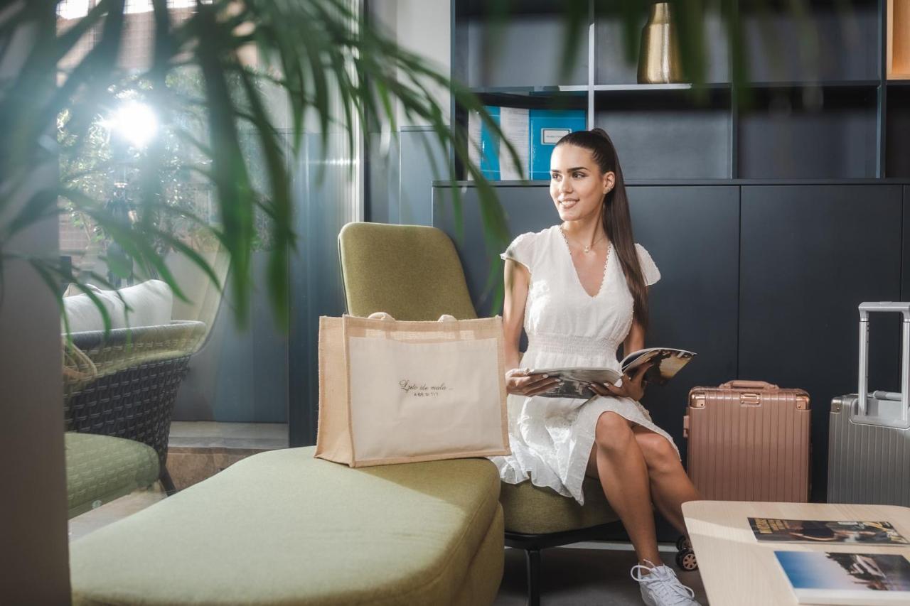 Boutique Hotel Shell Будва Екстер'єр фото